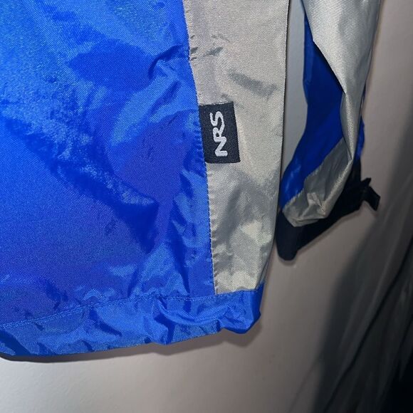 EXCELLENT CONDITION NRS MEN’S RIO TOP PADDLE SPRAY JACKET SIZE XS - Picture 2 of 7